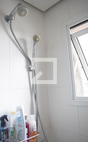 Apartamento à venda com 72m², 2 quartos e 1 vagaBanheiro Suíte