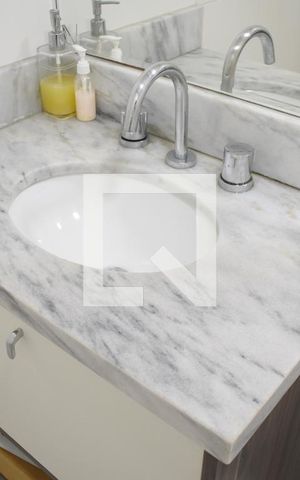 Apartamento à venda com 72m², 2 quartos e 1 vagaBanheiro 2