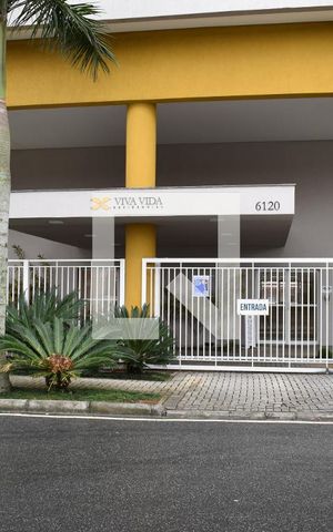 Apartamento à venda com 72m², 2 quartos e 1 vagaFachada do condomínio
