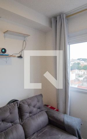 Apartamento à venda com 27m², 1 quarto e sem vaga Apartamento à venda com 27m², 1 quarto e sem vagaSala