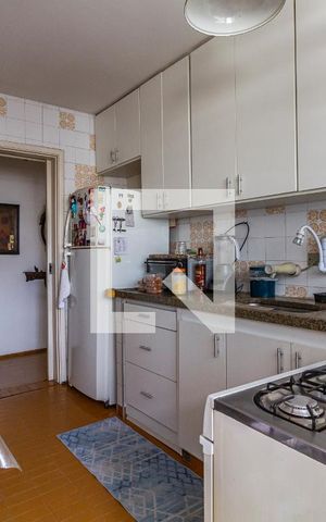 Apartamento para alugar com 92m², 2 quartos e 1 vagaCozinha