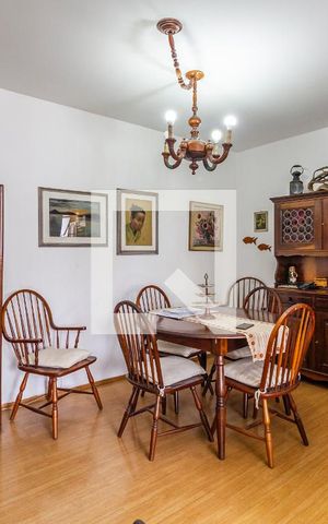 Apartamento para alugar com 92m², 2 quartos e 1 vagaSala