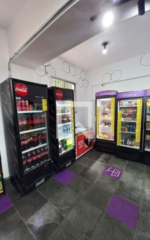 Apartamento à venda com 54m², 2 quartos e 1 vaga Apartamento à venda com 54m², 2 quartos e 1 vagaMercadinho