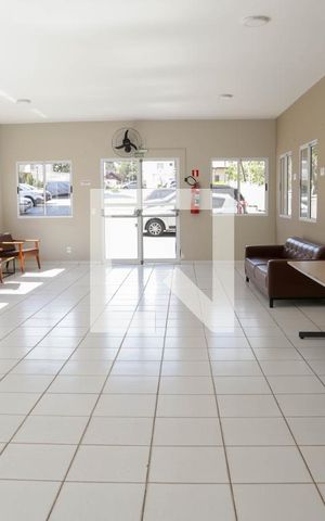 Apartamento à venda com 54m², 2 quartos e 1 vaga Apartamento à venda com 54m², 2 quartos e 1 vagaÁrea comum - Salão de festas