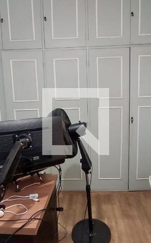 Casa à venda com 244m², 4 quartos e 2 vagas Casa à venda com 244m², 4 quartos e 2 vagasquarto 1