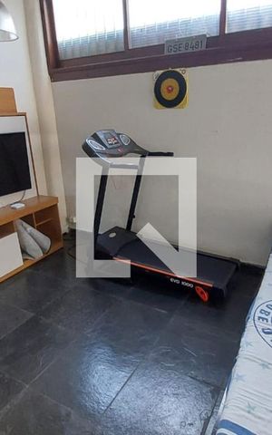 Casa à venda com 244m², 4 quartos e 2 vagas Casa à venda com 244m², 4 quartos e 2 vagassala 2