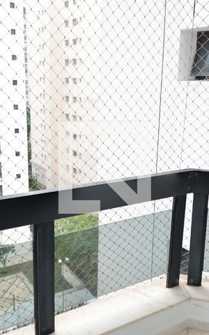 Apartamento à venda com 169m², 4 quartos e 3 vagasVaranda da Suíte 2