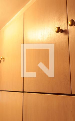 Apartamento à venda com 169m², 4 quartos e 3 vagasCloset da suíte 2