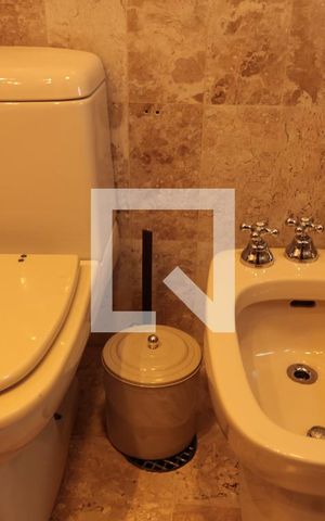 Apartamento à venda com 169m², 4 quartos e 3 vagasBanheiro da Suíte 1