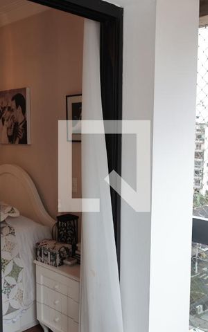 Apartamento à venda com 169m², 4 quartos e 3 vagasVaranda da Suíte 2