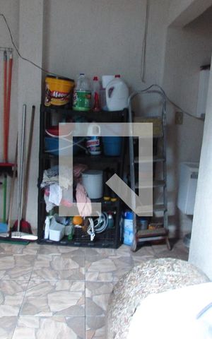 Casa à venda com 130m², 4 quartos e 2 vagasÁrea de Serviço
