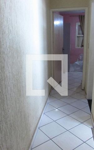 Casa à venda com 130m², 4 quartos e 2 vagasCorredor