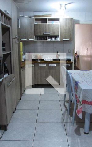 Casa à venda com 130m², 4 quartos e 2 vagasCozinha