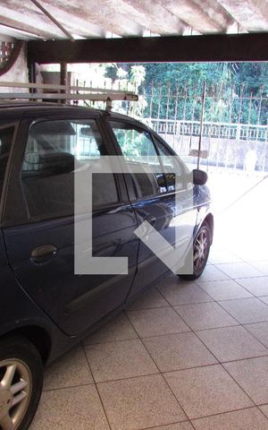 Casa à venda com 130m², 4 quartos e 2 vagasGaragem