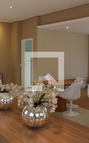 Apartamento para alugar com 70m², 3 quartos e 1 vagaÁrea comum 