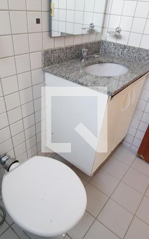 Apartamento para alugar com 62m², 2 quartos e 2 vagasBanheiro Social