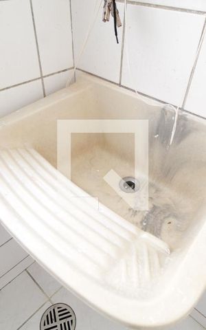 Apartamento para alugar com 62m², 2 quartos e 2 vagasCozinha e Área de Serviço