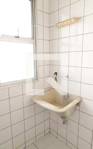 Apartamento para alugar com 62m², 2 quartos e 2 vagasCozinha