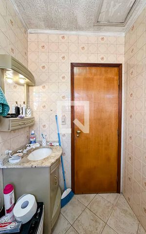 Casa à venda com 99m², 3 quartos e 2 vagas Casa à venda com 99m², 3 quartos e 2 vagasBanheiro da Suíte