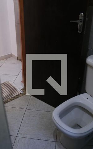 Casa à venda com 160m², 3 quartos e 3 vagasBanheiro de serviço