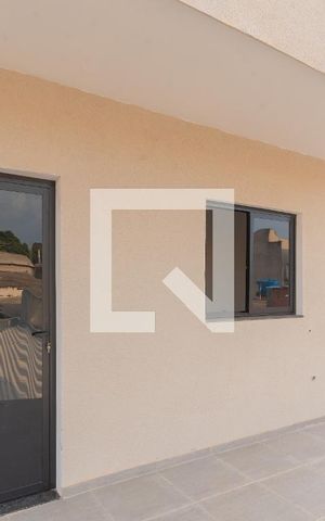 Casa à venda com 354m², 8 quartos e 5 vagas Casa à venda com 354m², 8 quartos e 5 vagasFachada