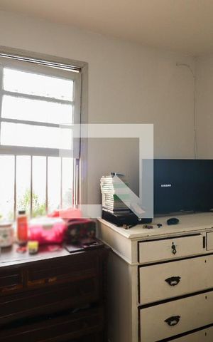 Casa à venda com 70m², 1 quarto e 2 vagasSala/Quarto