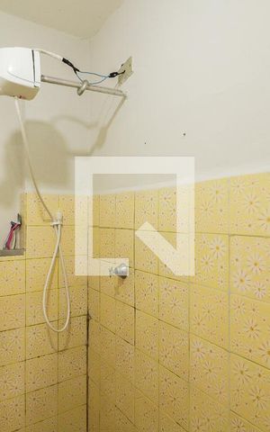 Casa à venda com 70m², 1 quarto e 2 vagasBanheiro