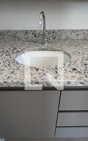 Studio à venda com 25m², 1 quarto e sem vaga Studio à venda com 25m², 1 quarto e sem vagaBanheiro