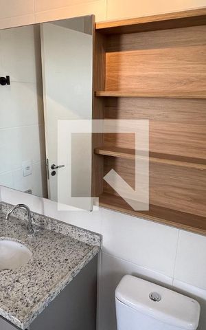 Studio à venda com 25m², 1 quarto e sem vaga Studio à venda com 25m², 1 quarto e sem vagaBanheiro