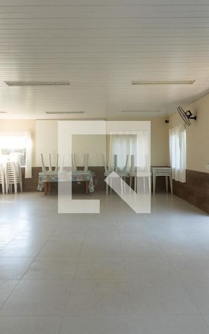 Casa para alugar com 65m², 2 quartos e 2 vagas Casa para alugar com 65m², 2 quartos e 2 vagasÁrea comum - Salão de festas