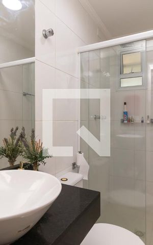 Apartamento à venda com 83m², 3 quartos e 2 vagasBanheiro 2