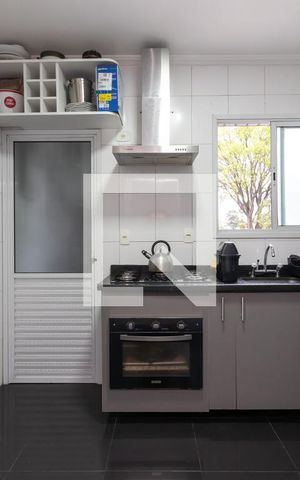 Apartamento à venda com 83m², 3 quartos e 2 vagasCozinha