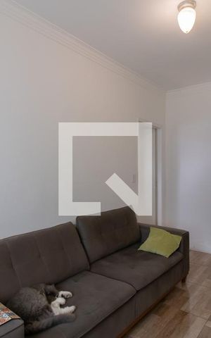 Casa à venda com 102m², 2 quartos e 1 vagaSala