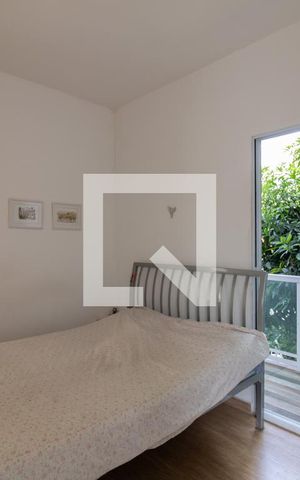 Casa à venda com 102m², 2 quartos e 1 vagaSuíte