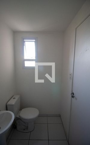 Apartamento à venda com 49m², 2 quartos e 1 vaga Apartamento à venda com 49m², 2 quartos e 1 vagaBanheiro