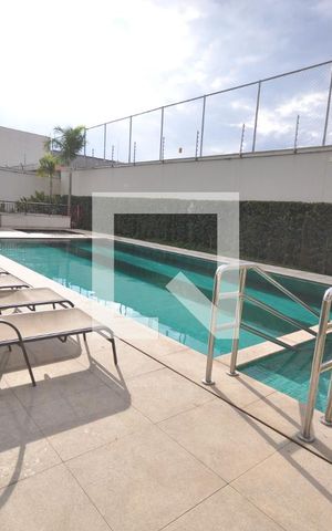 Apartamento à venda com 80m², 3 quartos e 2 vagasÁrea comum - Piscina