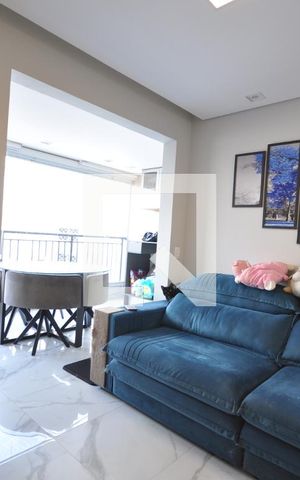 Apartamento à venda com 80m², 3 quartos e 2 vagasSala