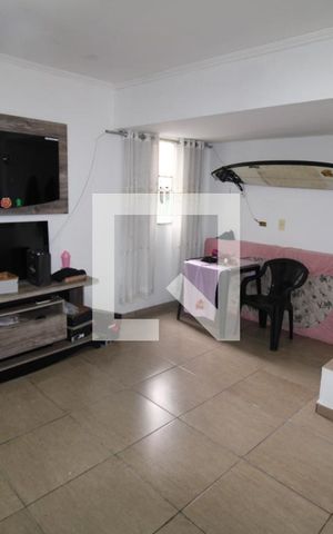 Casa à venda com 150m², 4 quartos e 2 vagasQuarto 3