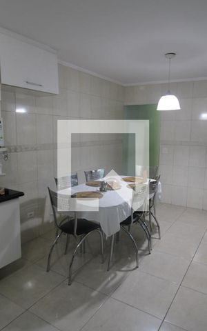 Casa à venda com 150m², 4 quartos e 2 vagasCozinha