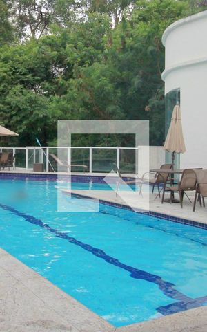 Apartamento à venda com 65m², 2 quartos e 1 vagaÁrea comum - Piscina