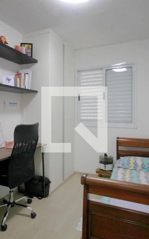 Apartamento à venda com 65m², 2 quartos e 1 vagaQuarto 2