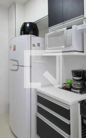 Apartamento à venda com 65m², 2 quartos e 1 vagaCozinha