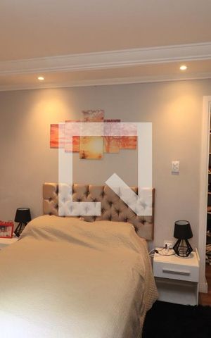 Casa à venda com 208m², 3 quartos e 2 vagasQuarto Suíte