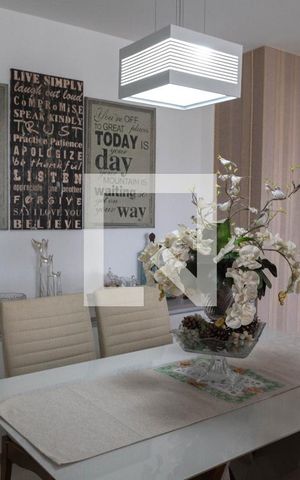 Apartamento à venda com 74m², 2 quartos e 2 vagas Apartamento à venda com 74m², 2 quartos e 2 vagasSala