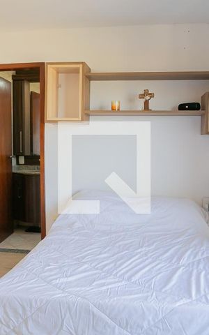 Casa à venda com 205m², 4 quartos e 2 vagasSuíte