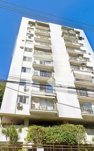 Apartamento à venda com 70m², 2 quartos e 1 vaga Apartamento à venda com 70m², 2 quartos e 1 vagaFachada