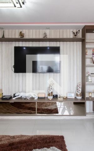 Apartamento à venda com 57m², 2 quartos e 1 vaga Apartamento à venda com 57m², 2 quartos e 1 vagaSala
