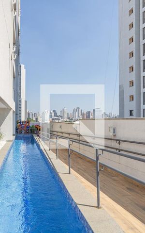 Apartamento à venda com 34m², 1 quarto e 1 vaga Apartamento à venda com 34m², 1 quarto e 1 vagaÁrea comum - Piscina
