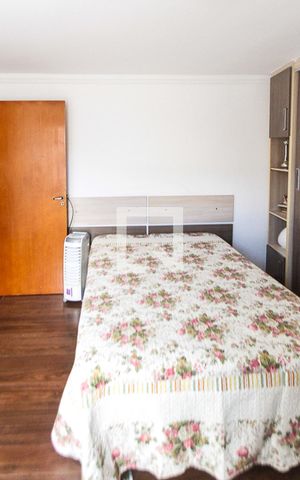 Casa à venda com 300m², 6 quartos e 5 vagasQuarto