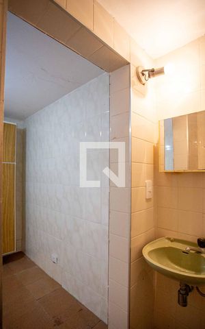 Casa para alugar com 200m², 3 quartos e 2 vagasBanheiro de serviço